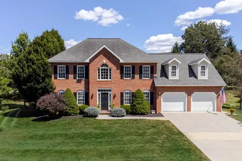 2950 Brookshire Drive Rockingham VA 22801