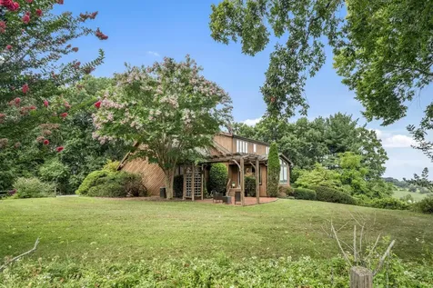 78 Cedar Creek Lane Fort Defiance VA 24437