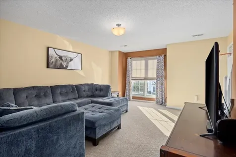 1123 Patrick Henry Place Harrisonburg VA 22802