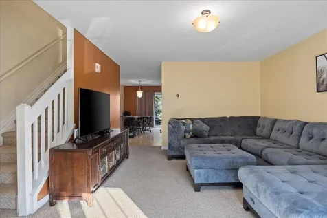 1123 Patrick Henry Place Harrisonburg VA 22802