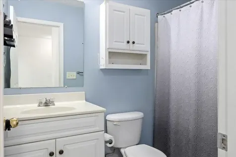 1123 Patrick Henry Place Harrisonburg VA 22802