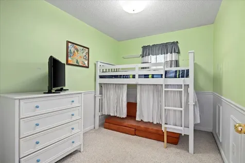 1123 Patrick Henry Place Harrisonburg VA 22802