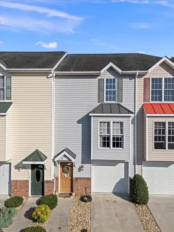 1123 Patrick Henry Place Harrisonburg VA 22802