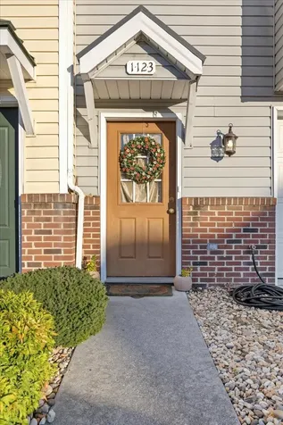 1123 Patrick Henry Place Harrisonburg VA 22802
