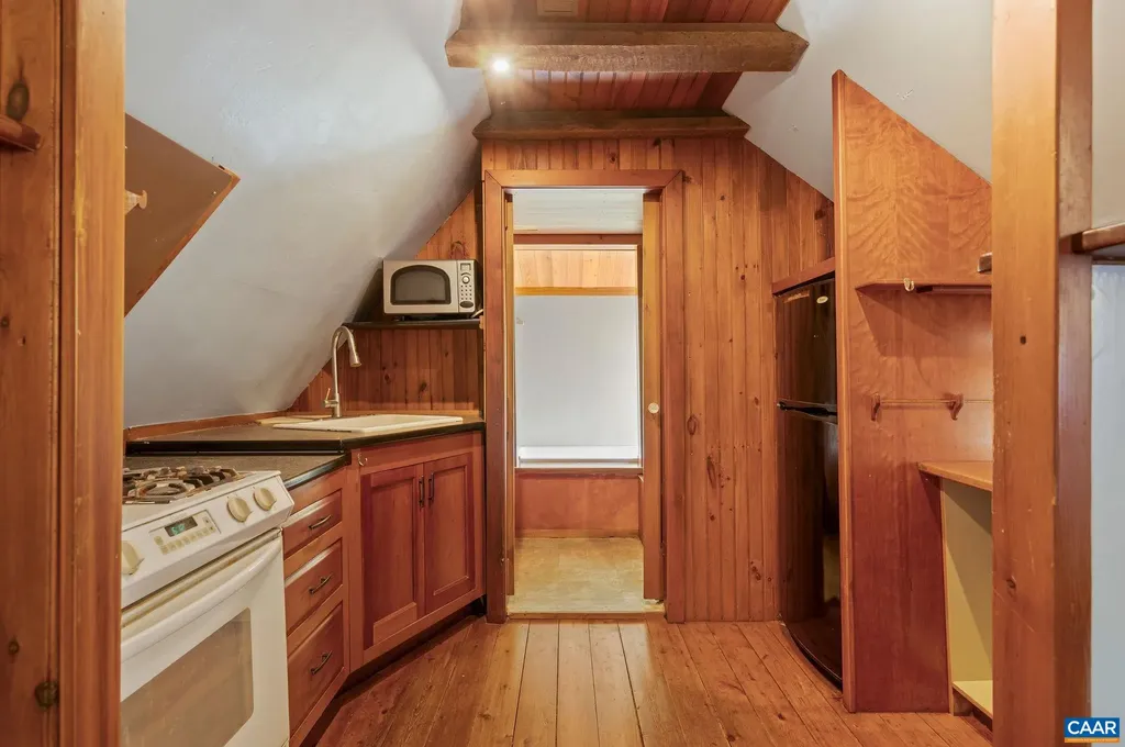 6265 Midway Road Charlottesville VA 22903