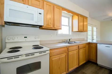 439 Summit Avenue N Woodstock VA 22664
