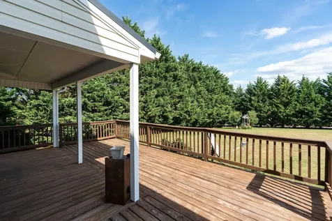 2926 Lee Jackson Highway Staunton VA 24401
