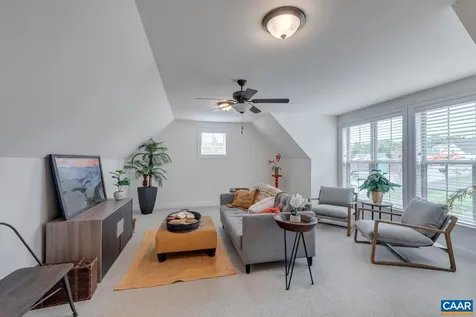 10 Eagle View Charlottesville VA 22920