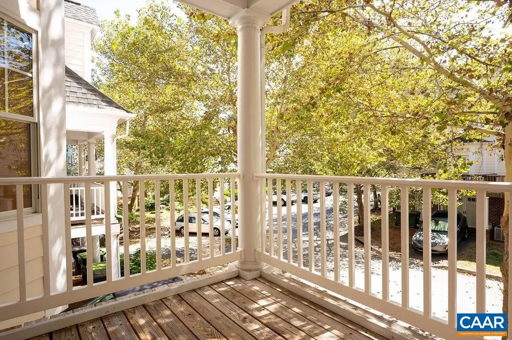 129 Old Fifth Circle Charlottesville VA 22903
