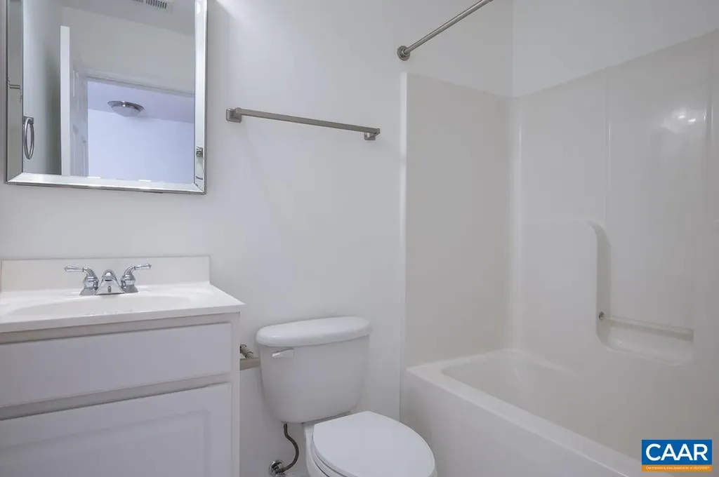 129 Old Fifth Circle Charlottesville VA 22903