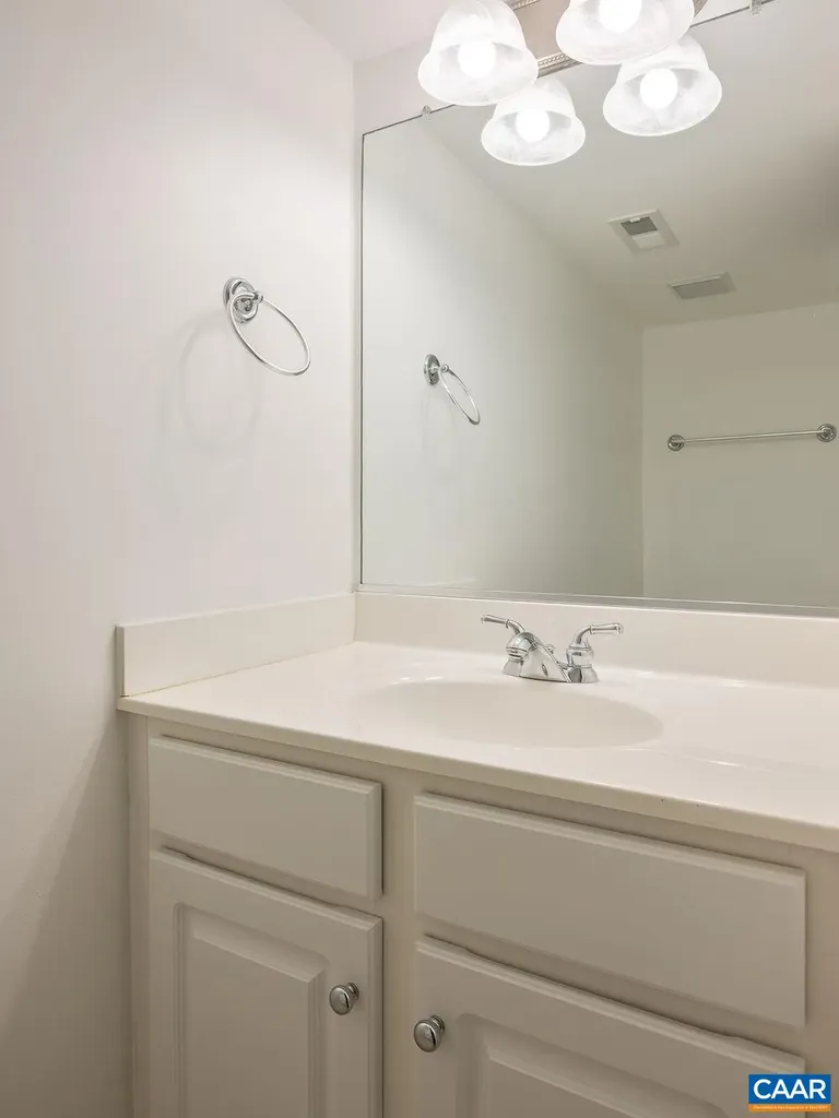 129 Old Fifth Circle Charlottesville VA 22903
