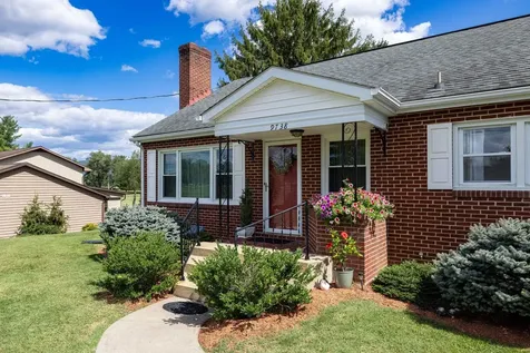 9738 Fairway Drive New Market VA 22844