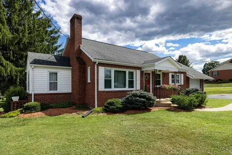 9738 Fairway Drive New Market VA 22844