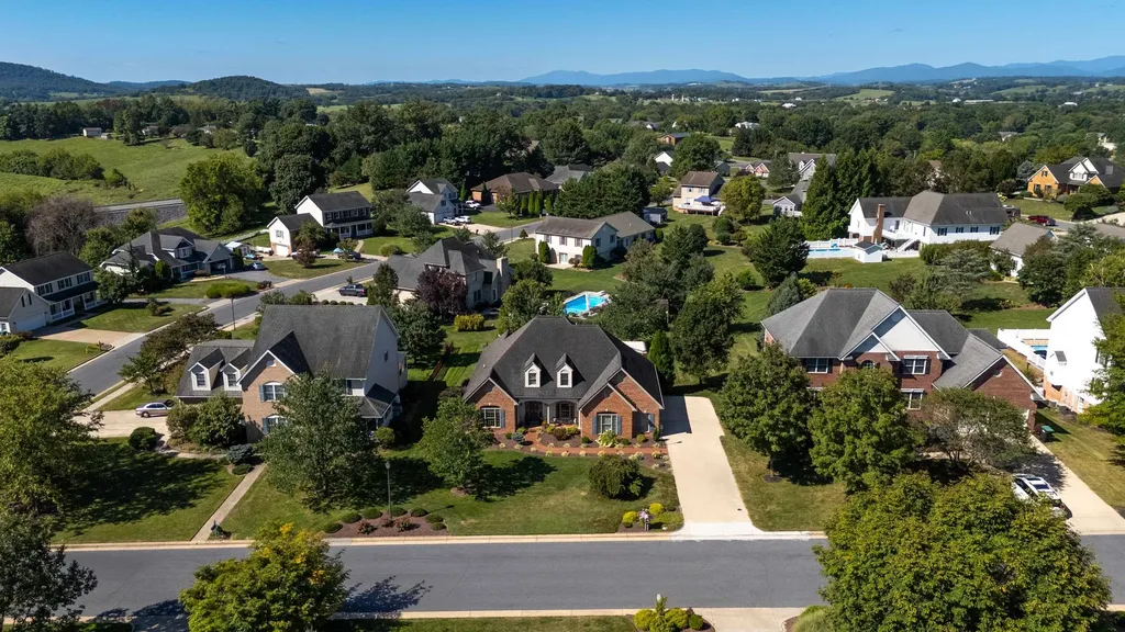 107 Wheatland Drive Bridgewater VA 22812