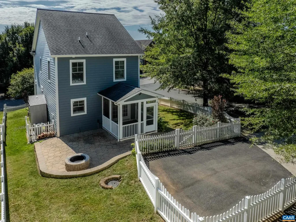 1059 Killdeer Lane Crozet VA 22932