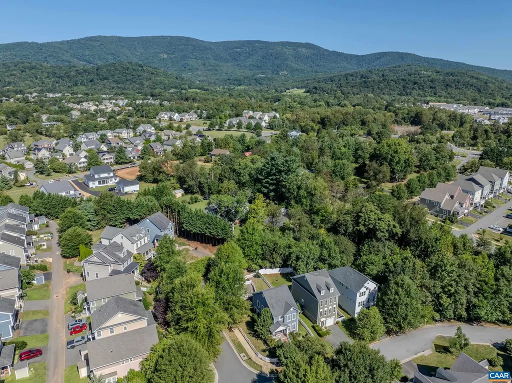 1059 Killdeer Lane Crozet VA 22932