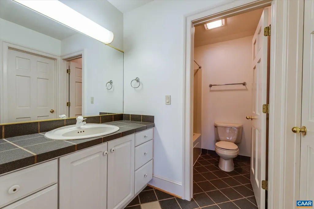 1462 Owensville Road Charlottesville VA 22901