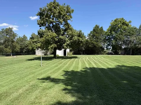 1831 Barrenridge Road Staunton VA 24401