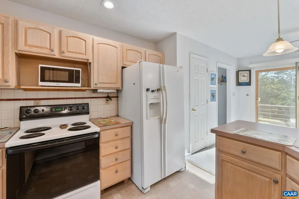 1253 Reas Ford Road Earlysville VA 22936