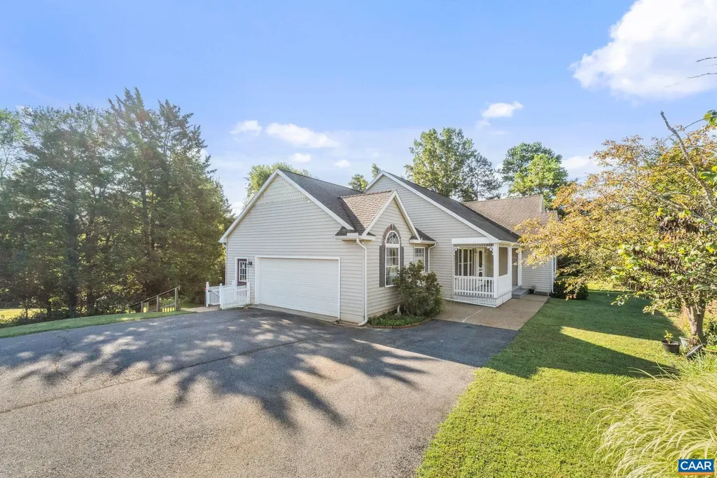 1253 Reas Ford Road Earlysville VA 22936