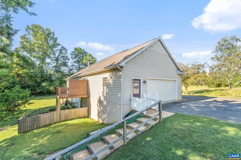 1253 Reas Ford Road Earlysville VA 22936