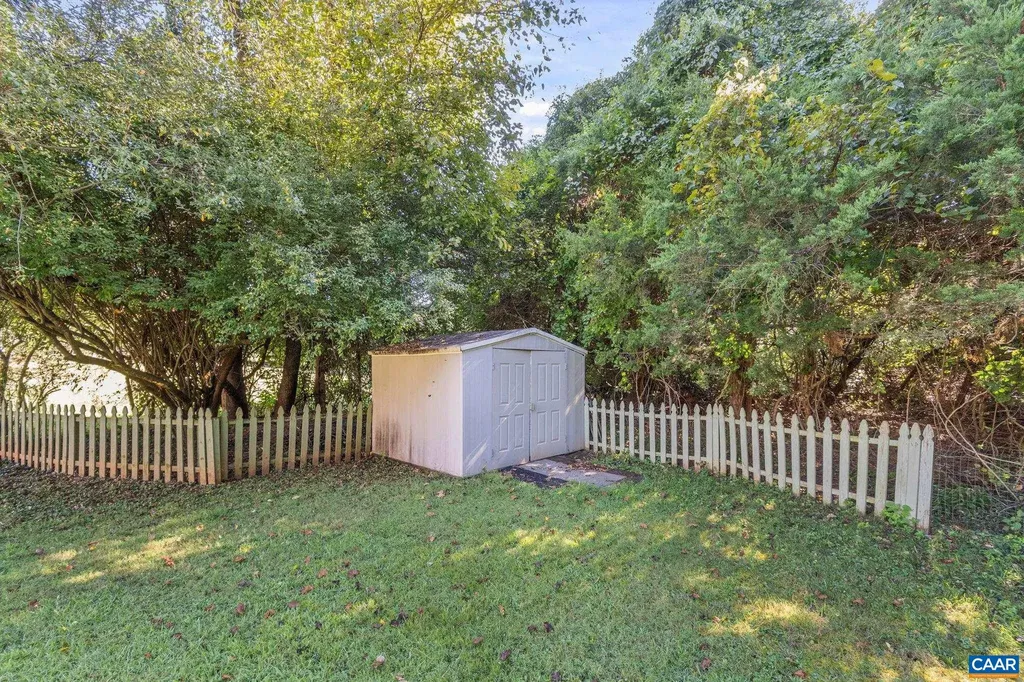 1253 Reas Ford Road Earlysville VA 22936