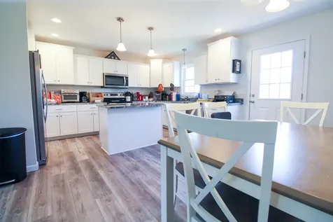 405 11th Street Grottoes VA 24441