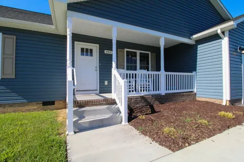 405 11th Street Grottoes VA 24441