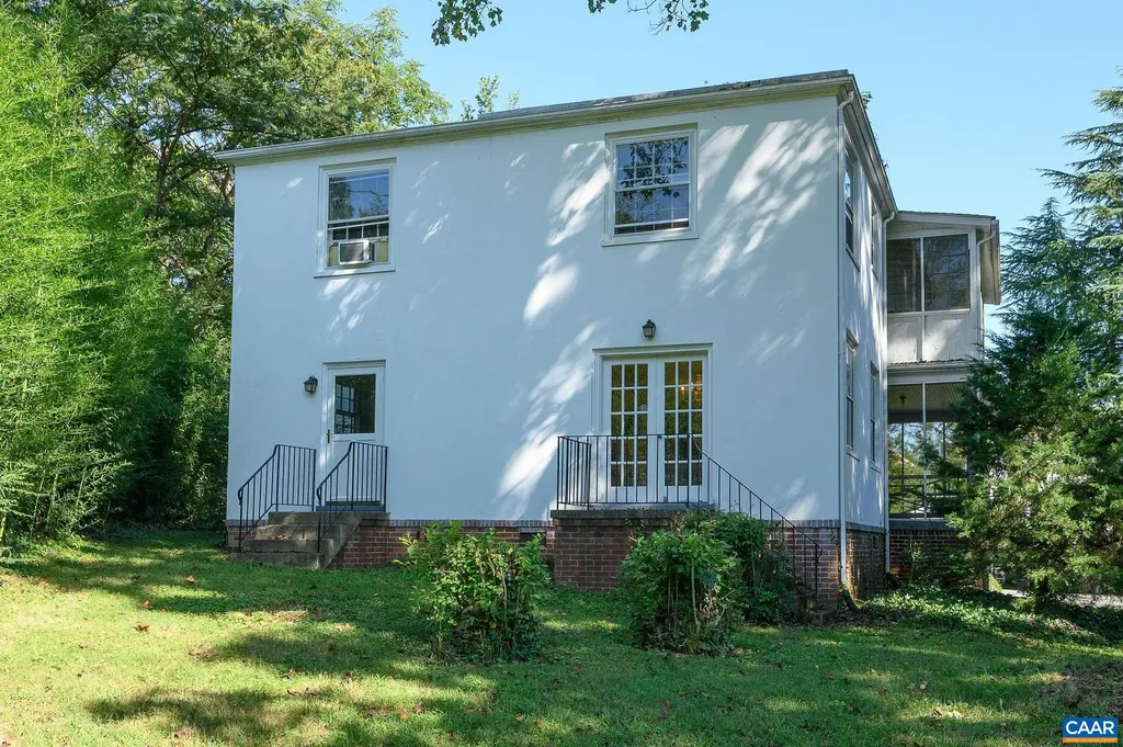 108 Bollingwood Road Charlottesville VA 22903