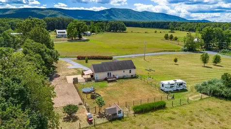 2035 Cold Springs Road Stuarts Draft VA 24477