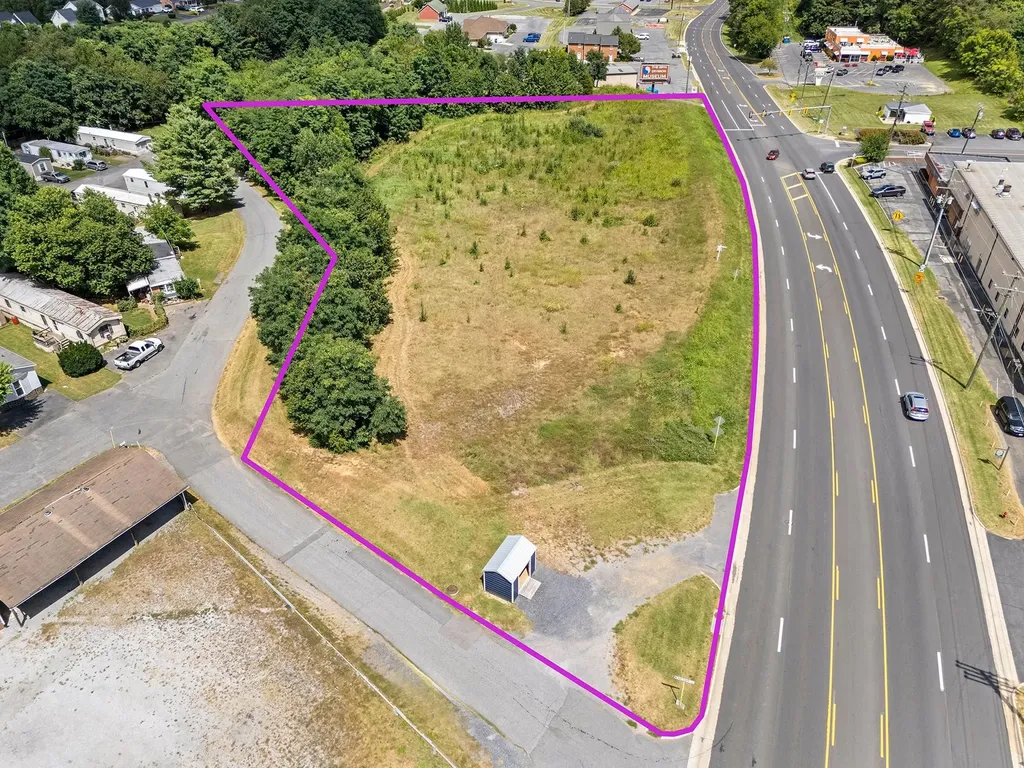 560 Lee Highway Verona VA 24482
