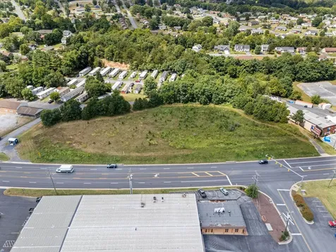 560 Lee Highway Verona VA 24482