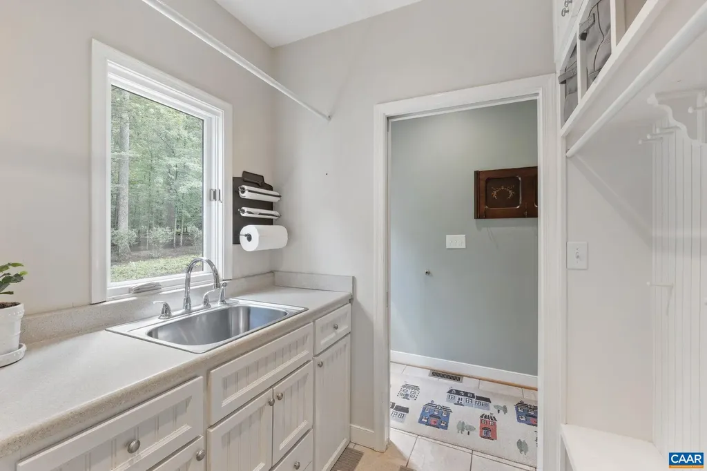 186 Terrell Road E Charlottesville VA 22901