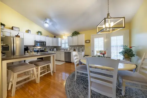 212 Mayfield Lane Waynesboro VA 22980