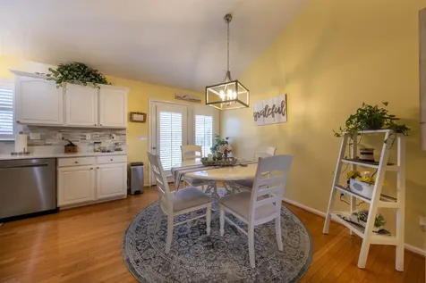 212 Mayfield Lane Waynesboro VA 22980