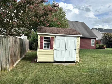 212 Mayfield Lane Waynesboro VA 22980