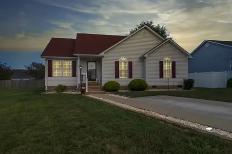 212 Mayfield Lane Waynesboro VA 22980