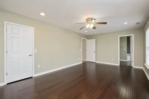 303 Jackson Avenue Elkton VA 22827