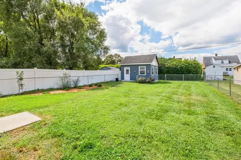 303 Jackson Avenue Elkton VA 22827