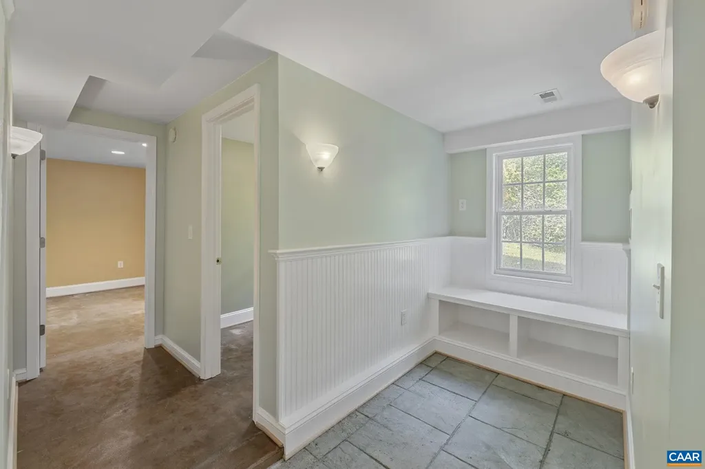 8508 Dick Woods Road Afton VA 22920