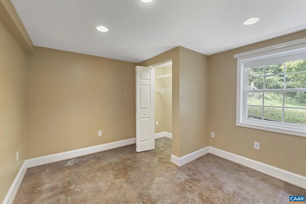 8508 Dick Woods Road Afton VA 22920