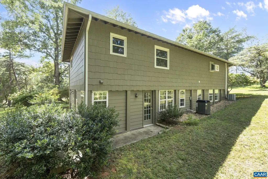 8508 Dick Woods Road Afton VA 22920