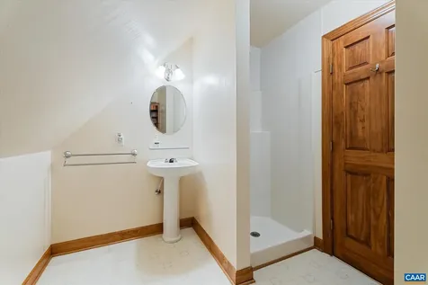 27233 Horseshoe Road Culpeper VA 22701