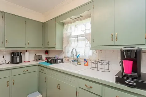 277 New Market Road Timberville VA 22853