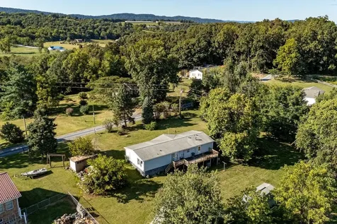 9072 Shultztown Road Linville VA 22834