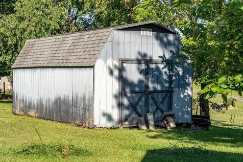 9072 Shultztown Road Linville VA 22834