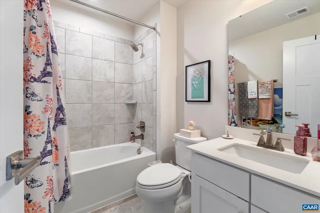 5626 Mckinley Lane Charlottesville VA 22903