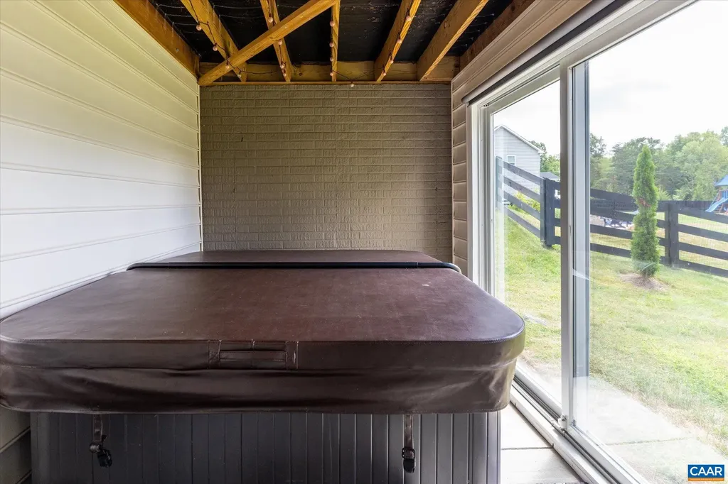 5626 Mckinley Lane Charlottesville VA 22903