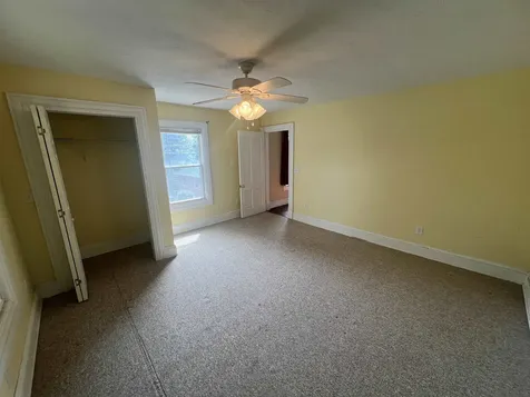 909 Maple Street Staunton VA 24401