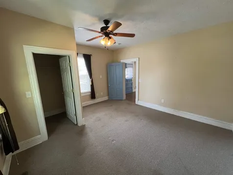 909 Maple Street Staunton VA 24401